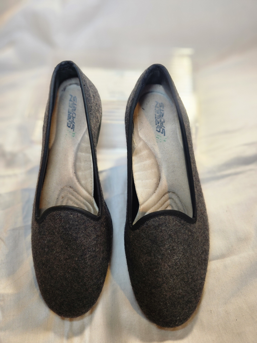 Women’s Grey Felt Slip-On Flats with Cushioned Insole 6